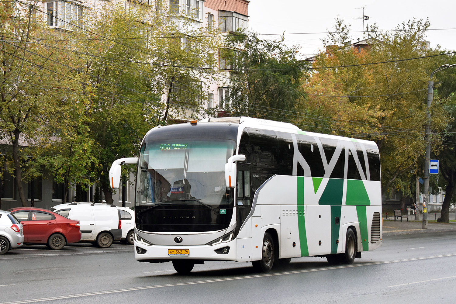 Челябинская область, Yutong C12PRO (ZK6128HN) № АУ 362 74