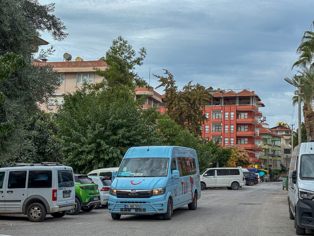 Türkei, Arobus Nr. 34 HUZ 576