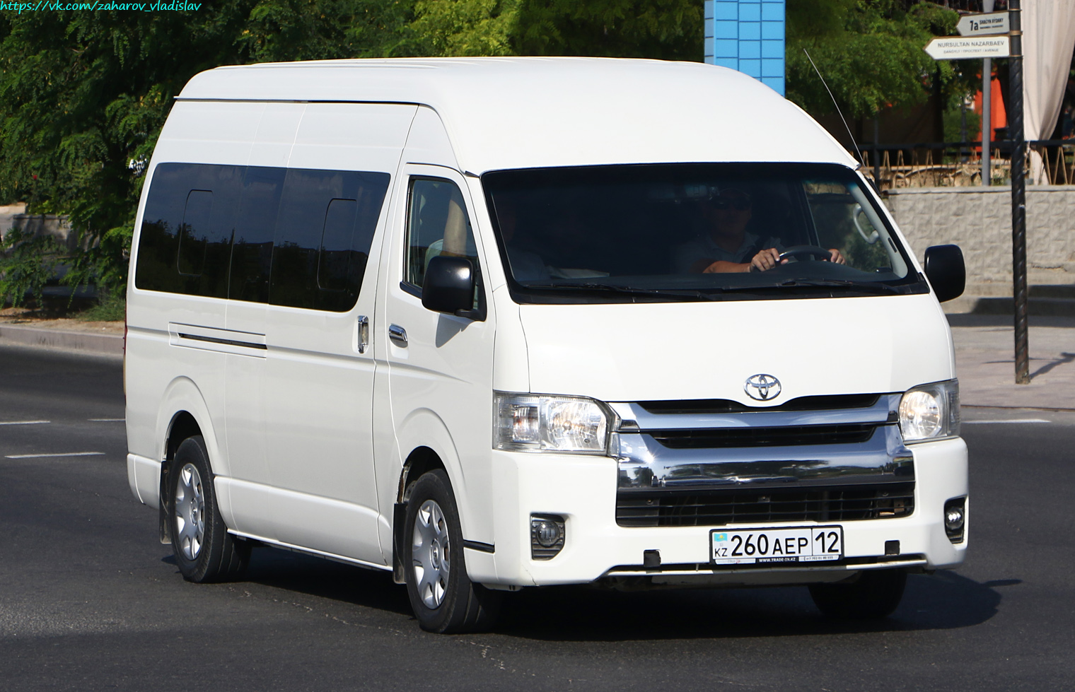Мангистауская область, Toyota HiAce KDH222L № 260 AEP 12