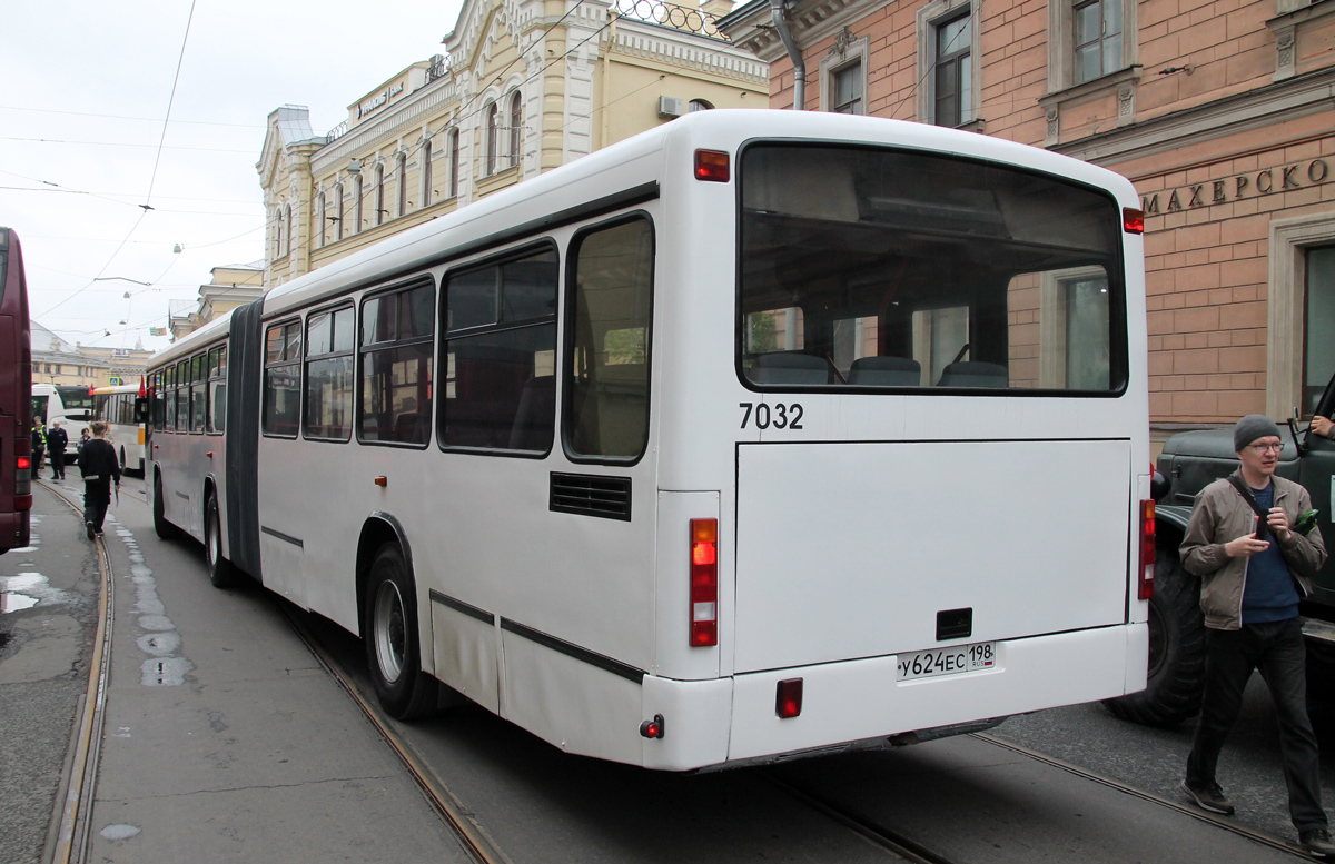 Санкт-Петербург, Mercedes-Benz O345G № 7032; Санкт-Петербург — VI Международный транспортный фестиваль "ТранспортФест-2025"
