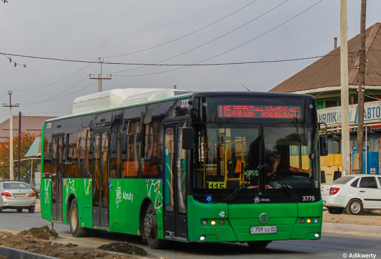 Алматы, Golden Dragon XML6125CN (Hyundai Trans Auto) № 3775
