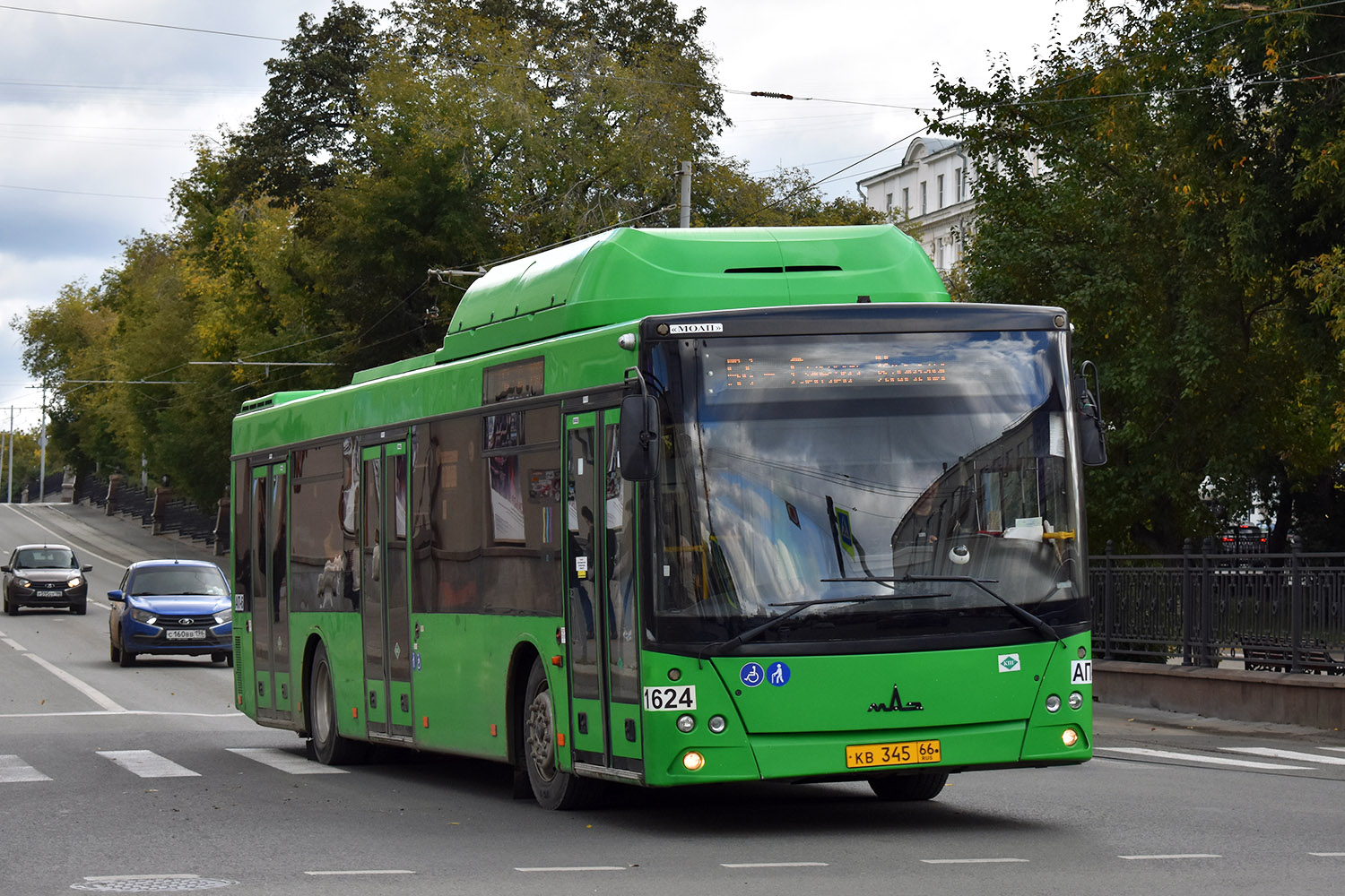 Свердловская область, МАЗ-203.L65 № 1624