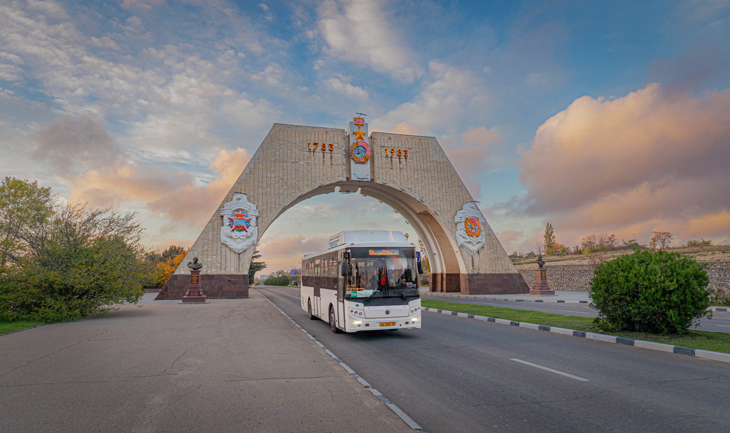 Севастополь, КАвЗ-4270-70 № АА 263 92