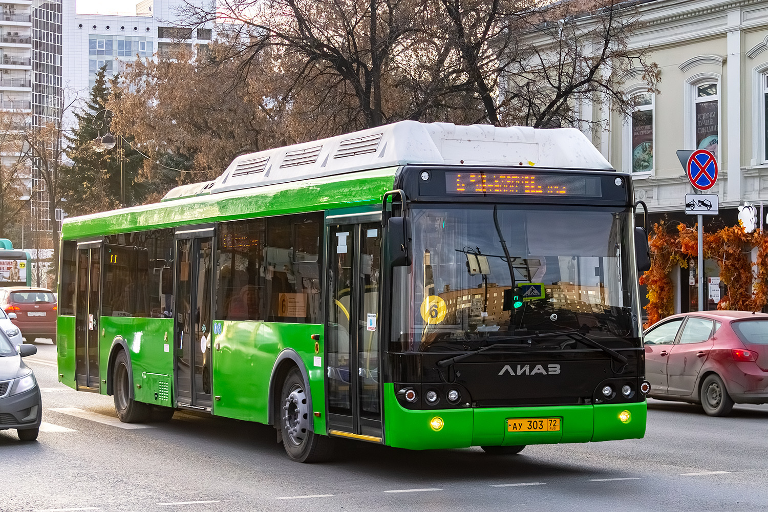 Тюменская область, ЛиАЗ-5292.67 (CNG) № АУ 303 72