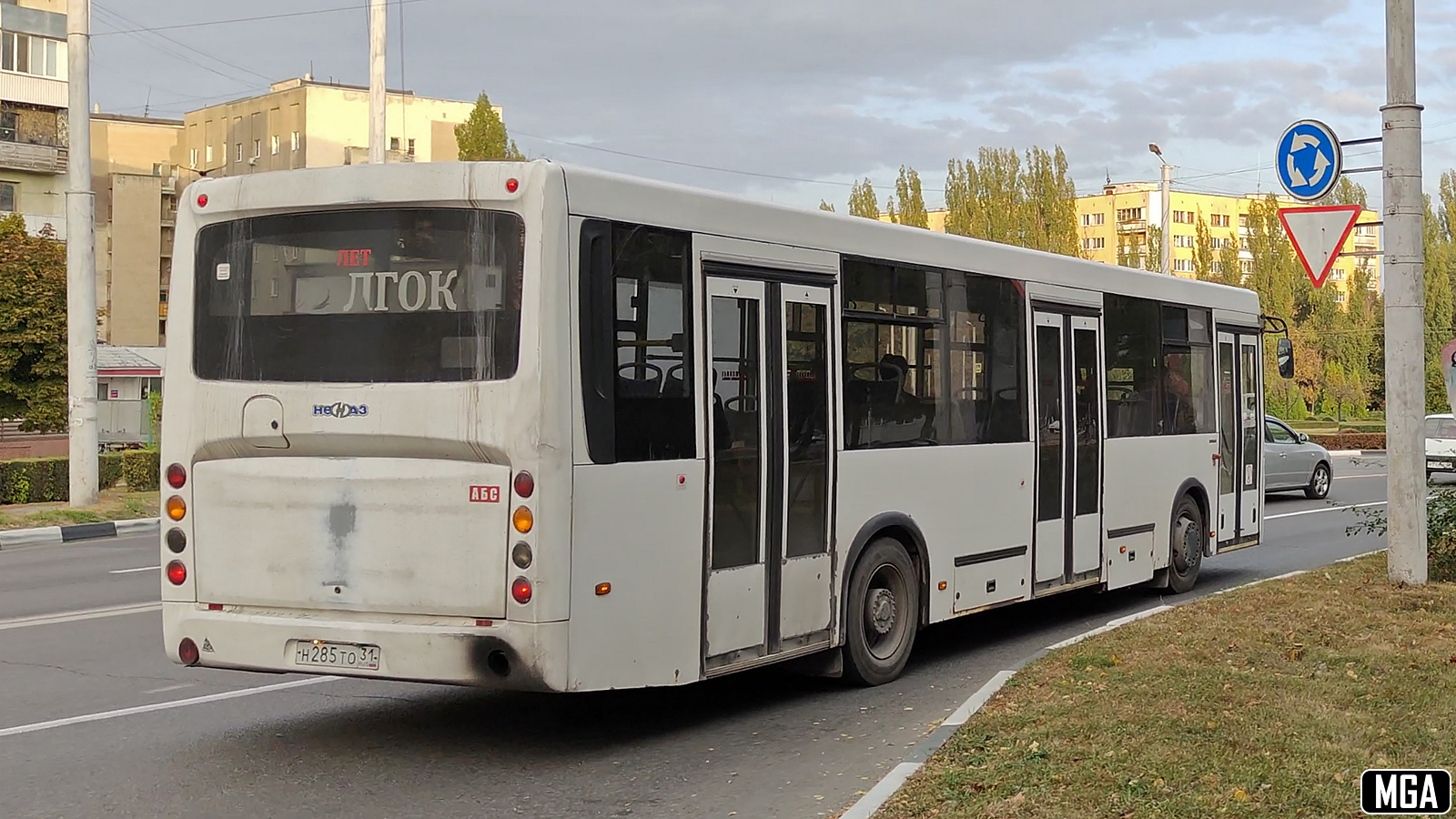 Белгородская область, НефАЗ-5299-10-42 № 413