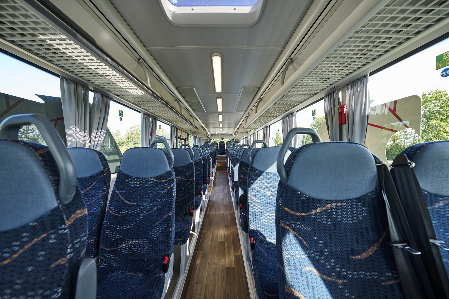 Бавария, MAN R60 Lion's Intercity ÜL330 EfficientHybrid № M-AN 6053