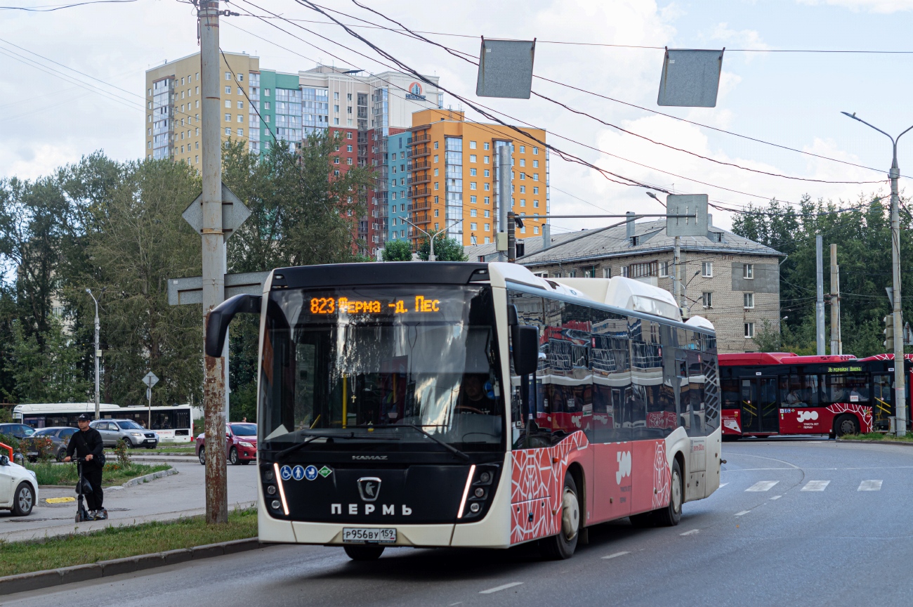 Пермский край, НефАЗ-5299-40-57 (CNG) № Р 956 ВУ 159