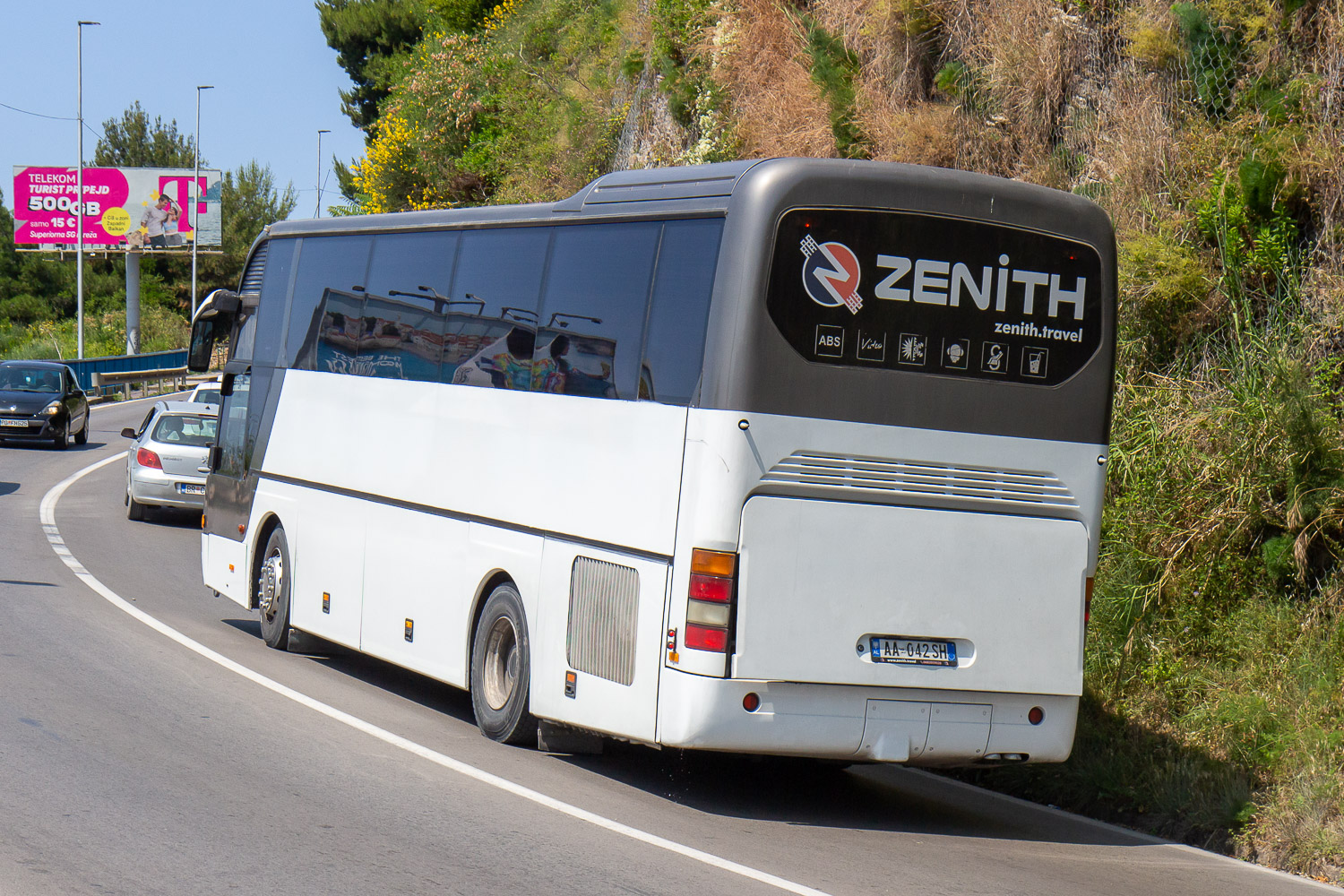 Албания, Neoplan N313SHD Euroliner № AA-042SH