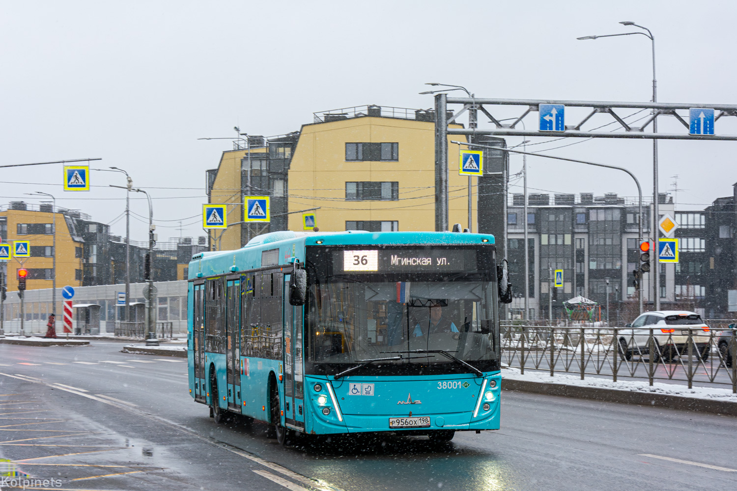 Санкт-Петербург, МАЗ-203.945 № 38001