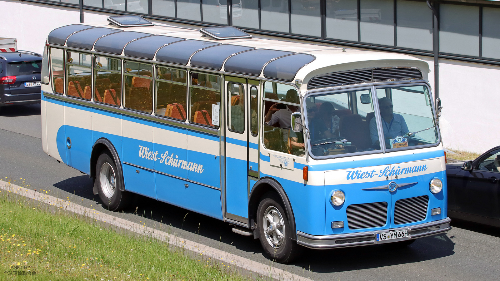 Баден-Вюртемберг, Frech-Hoch (FHS) № VS-YM 66H; Северный Рейн-Вестфалия — 130 лет с запуска первого в мире автобусного маршрута