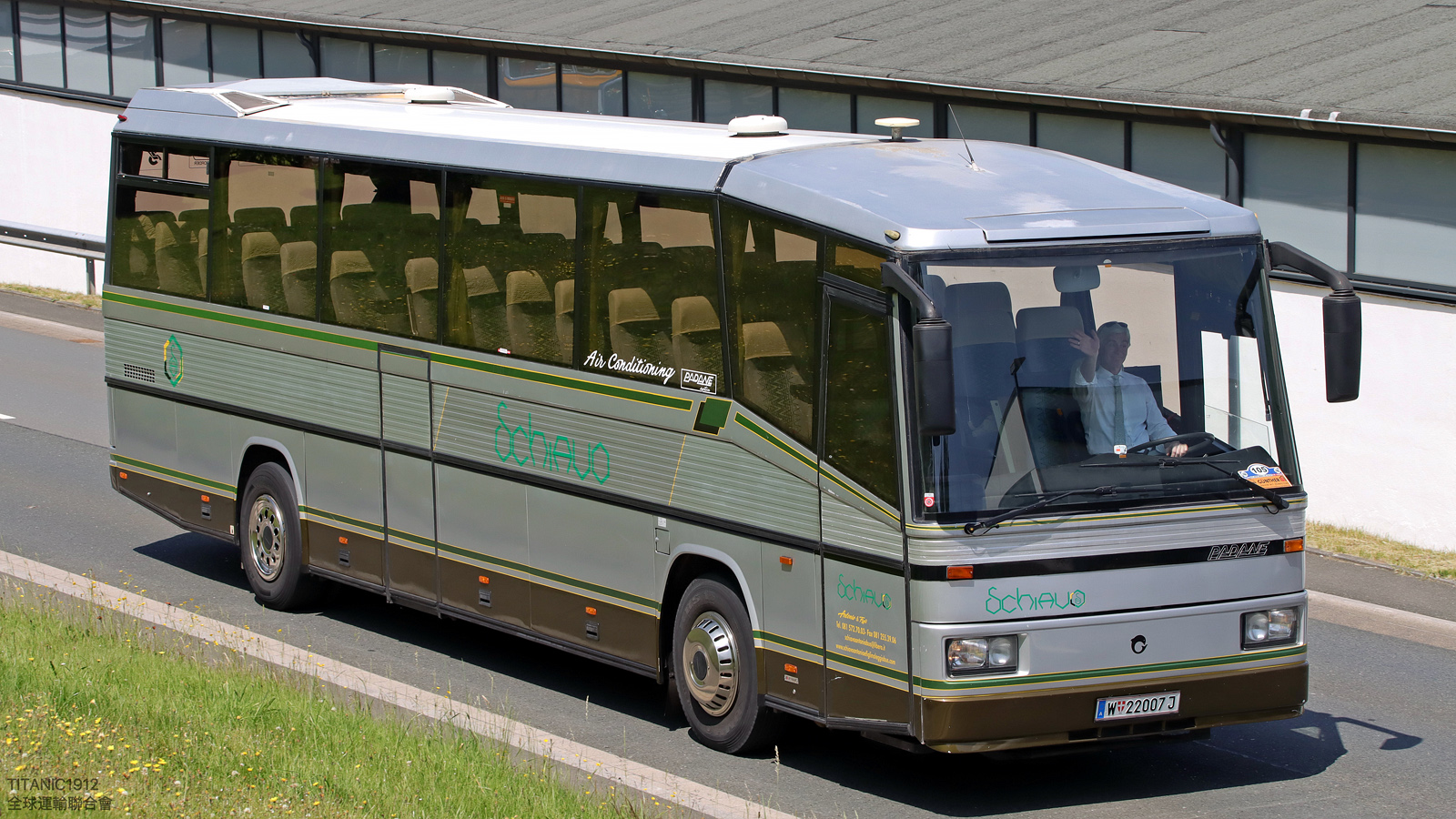 Австрия, Padane MX № W 22007 J; Северный Рейн-Вестфалия — 130 лет с запуска первого в мире автобусного маршрута