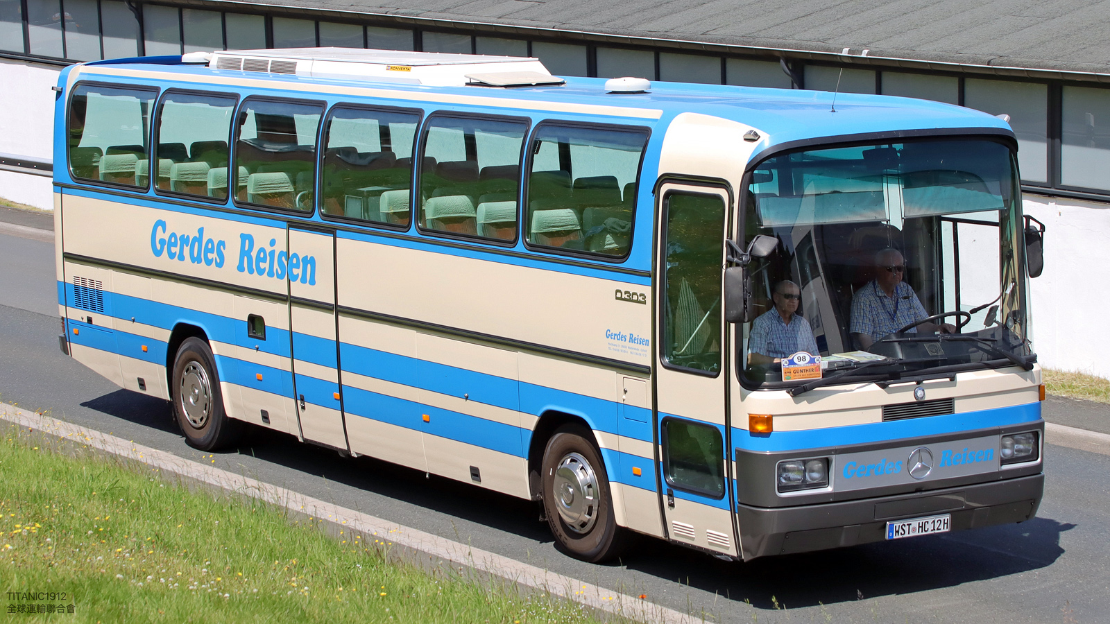 Нижняя Саксония, Mercedes-Benz O303 № WST-HC 12H; Северный Рейн-Вестфалия — 130 лет с запуска первого в мире автобусного маршрута