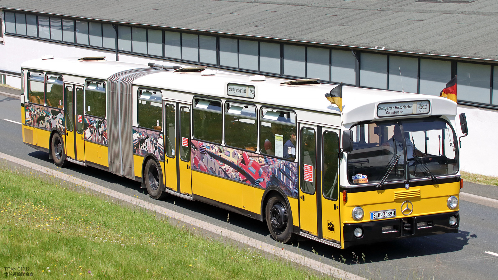 Баден-Вюртемберг, Mercedes-Benz O305G № 7453; Северный Рейн-Вестфалия — 130 лет с запуска первого в мире автобусного маршрута