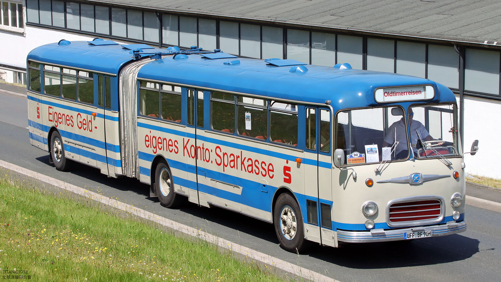 Бавария, Setra SG175 № UFF-BF 90H; Северный Рейн-Вестфалия — 130 лет с запуска первого в мире автобусного маршрута