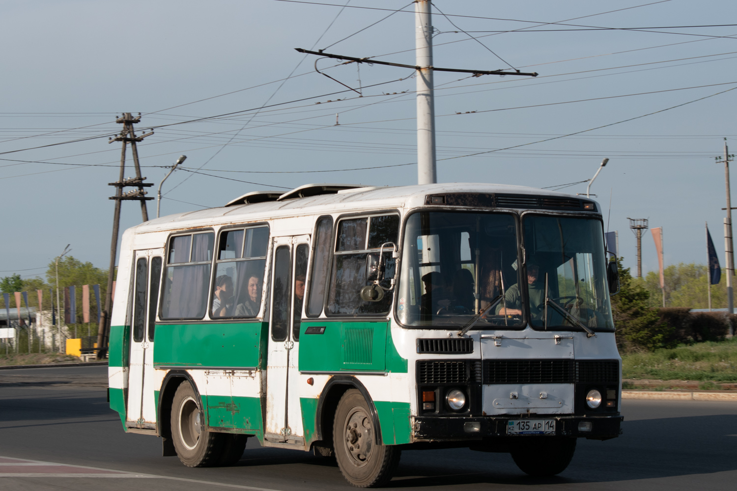 Павлодарская область, ПАЗ-32051 № 135 AP 14