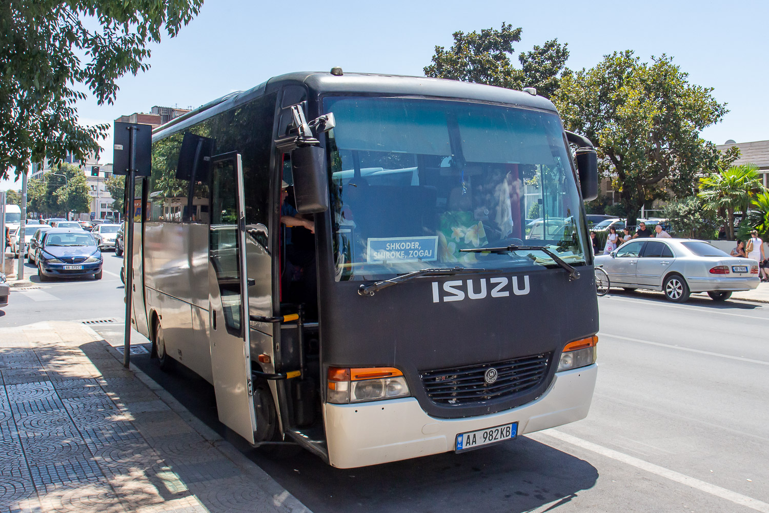 Албания, Anadolu Isuzu Turquoise № AA-982KB