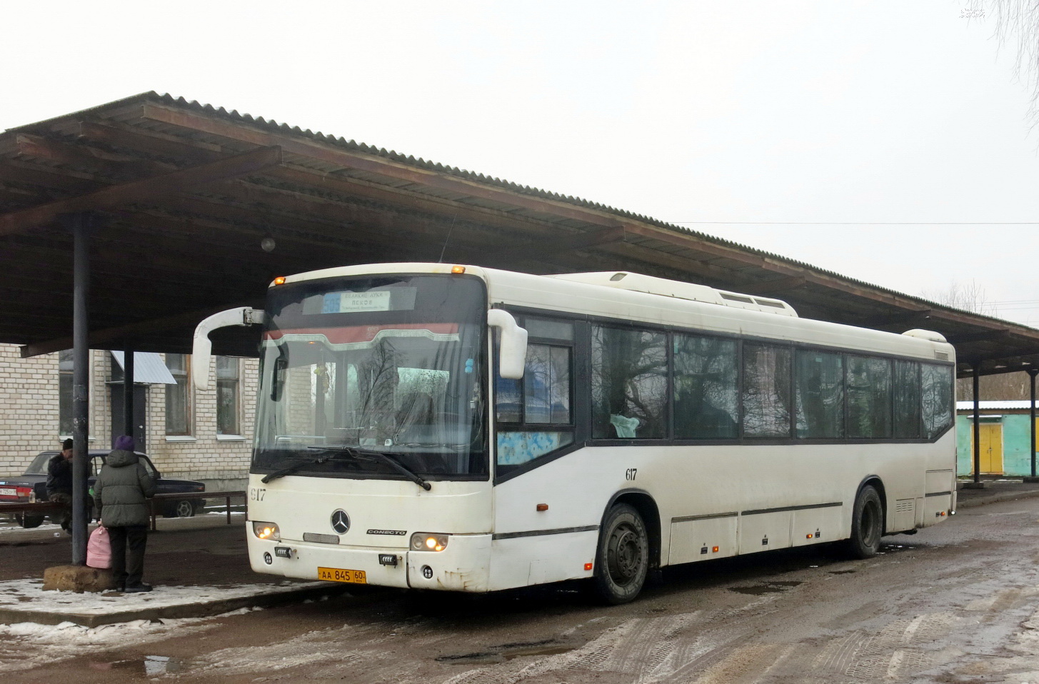 Псковская область, Mercedes-Benz O345 Conecto H № 617