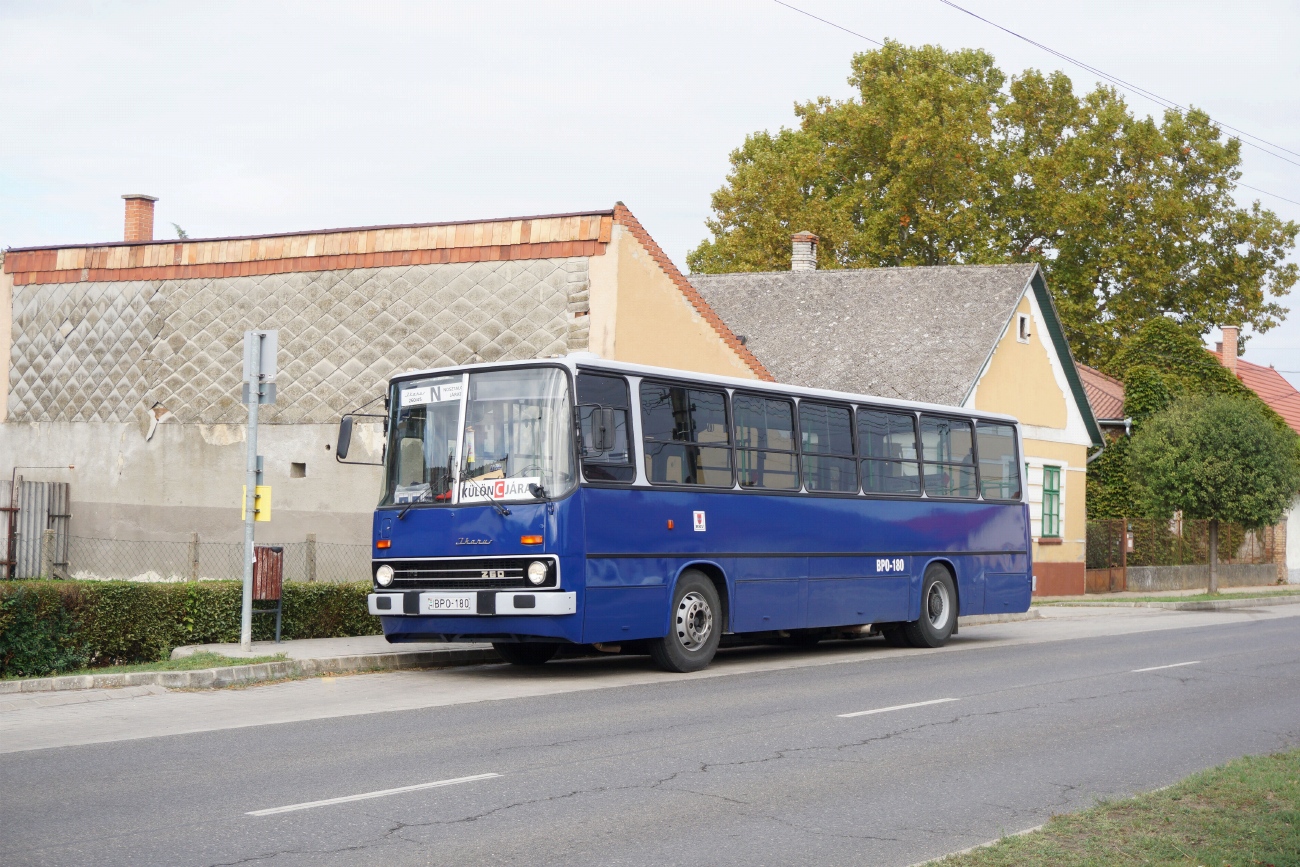 Венгрия, Ikarus 260.45 № 01-80