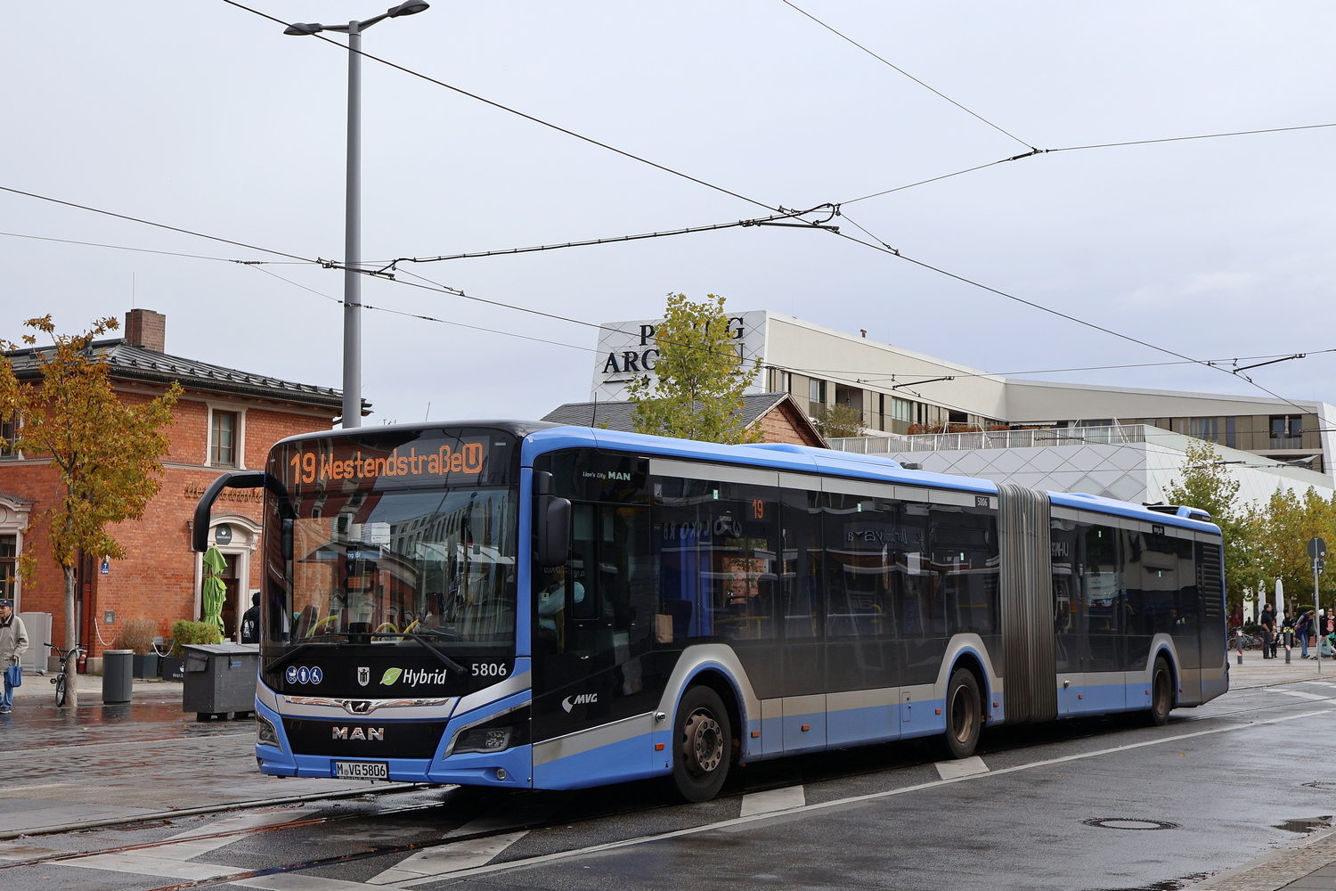 Бавария, MAN 18C Lion's City 18 NG330 EfficientHybrid № 5806