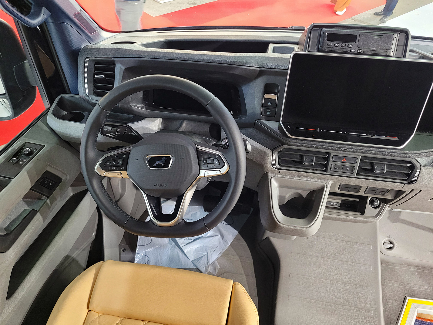 Румыния, VAG Bus № [VAG]; Бельгия — Busworld Europe 2025