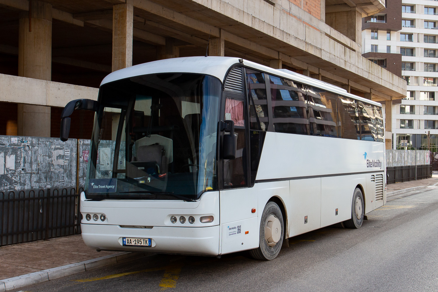 Албания, Neoplan PB9 N3313SHD Euroliner SHD № AA-195TK
