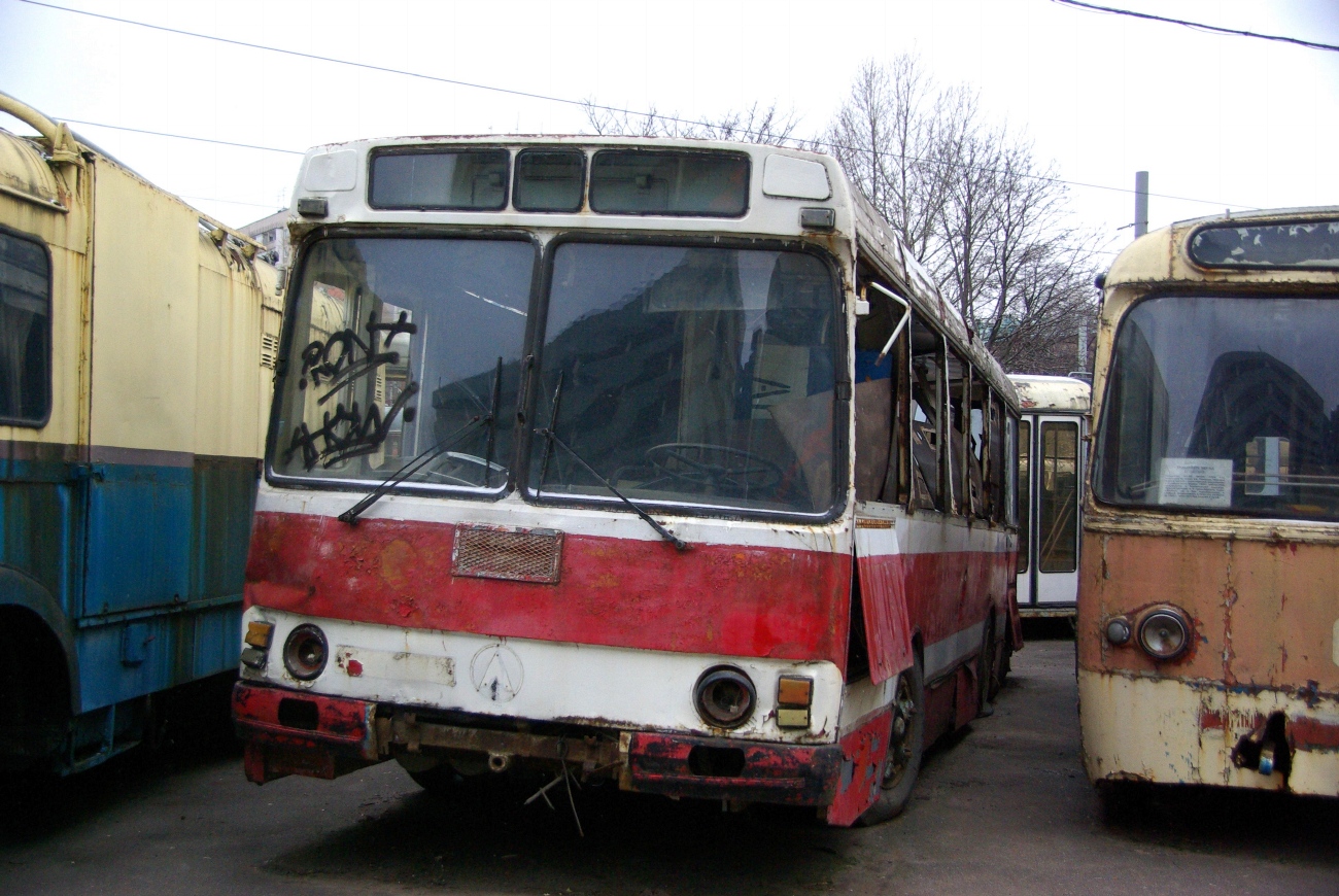 Москва, ЛАЗ-42021 № В 599 ЕС 68