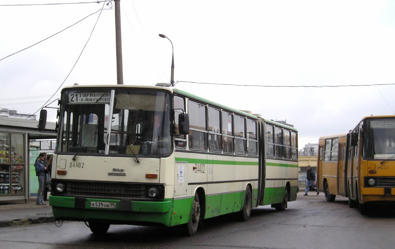Москва, Ikarus 280.33M № 04402