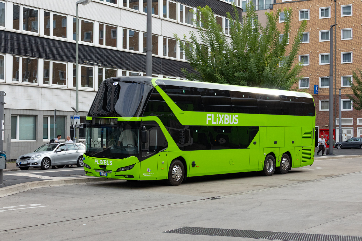 Италия, Neoplan P06 N1222/3L Skyliner L № 983