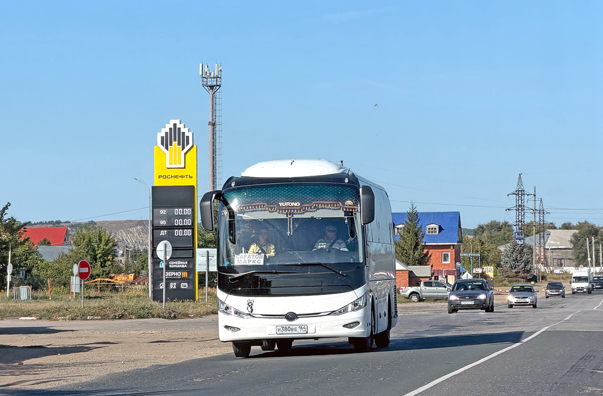 Саратовская область, Yutong C9 (ZK6947H) № Н 380 ВЕ 164